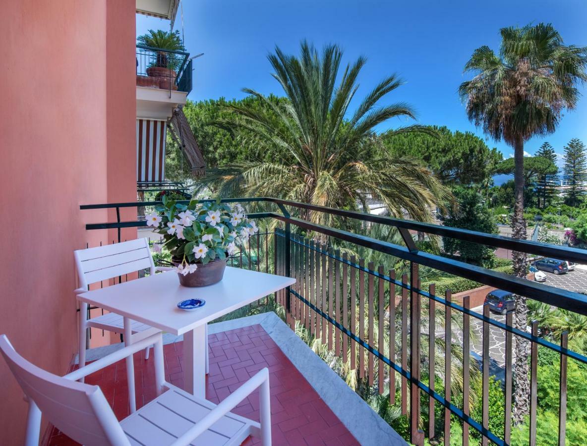 Solymar Apartments Península Sorrentina Exterior foto